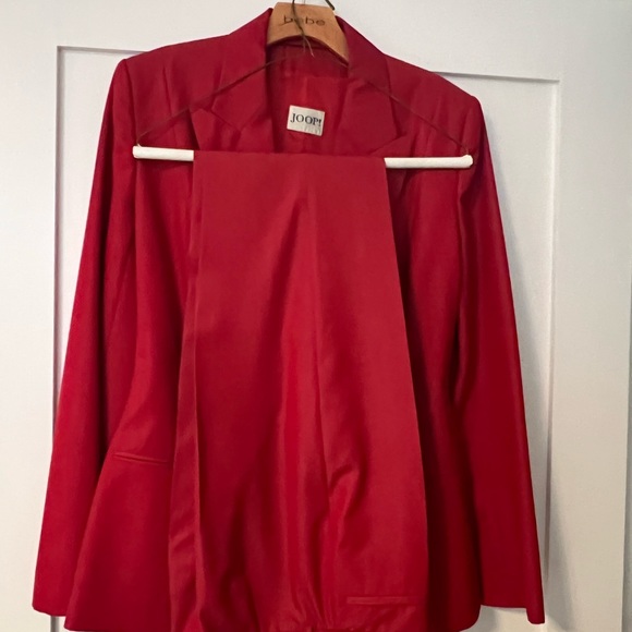 Joop red suit - Picture 7 of 11